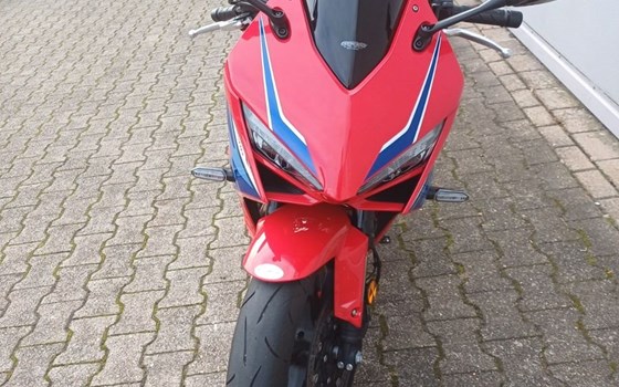 Gebrauchtmotorrad Honda CBR650R - Bild 3