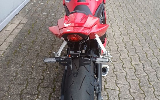 Gebrauchtmotorrad Honda CBR650R - Bild 4