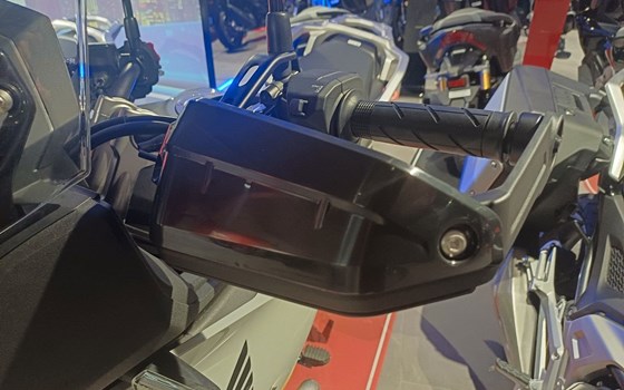 Gebrauchtmotorrad Honda XL750 Transalp - Bild 6