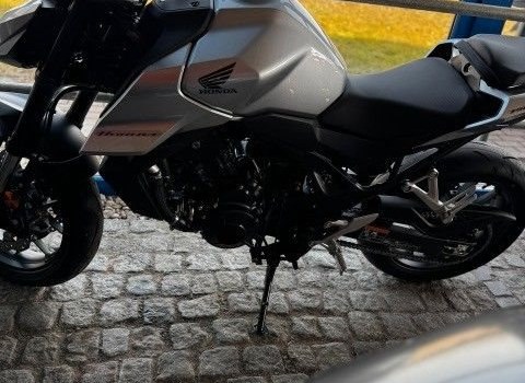 Gebrauchtmotorrad Honda CB750 Hornet - Bild 4