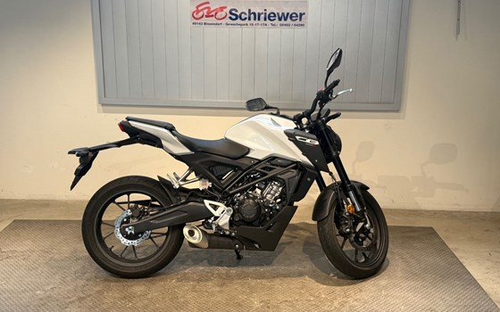 Gebrauchtmotorrad Honda CB125R - Bild 2