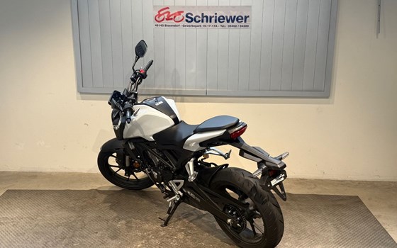 Gebrauchtmotorrad Honda CB125R - Bild 4