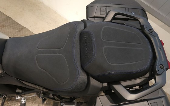 Gebrauchtmotorrad Yamaha Tracer 9 GT+ Y-AMT - Bild 8