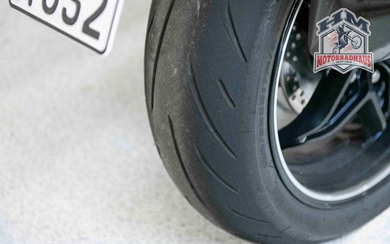 Gebrauchtmotorrad Kawasaki Ninja H2 SX SE - Bild 14