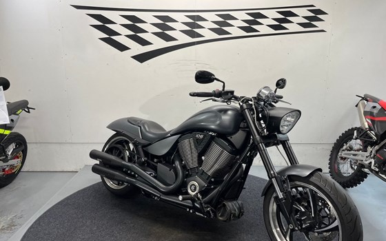 Gebrauchtmotorrad Victory Hammer 8-Ball - Bild 1