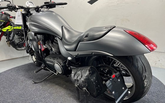 Gebrauchtmotorrad Victory Hammer 8-Ball - Bild 3