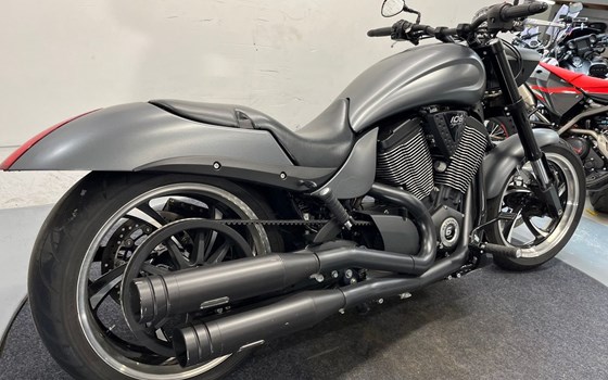 Gebrauchtmotorrad Victory Hammer 8-Ball - Bild 9