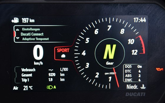 Gebrauchtmotorrad Ducati Multistrada V4 Pikes Peak - Bild 12