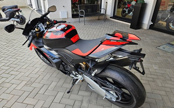 Neufahrzeug Aprilia RSV4 Factory APRC ABS - Bild 4