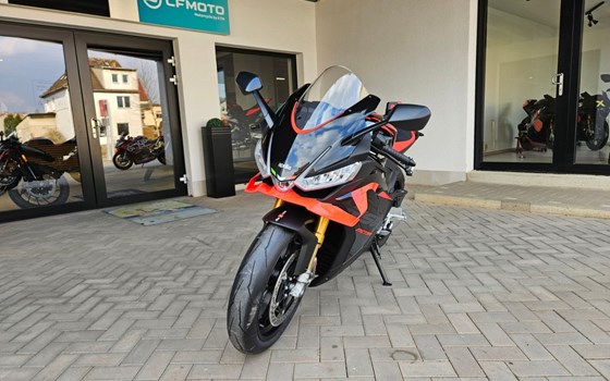 Neufahrzeug Aprilia RSV4 Factory APRC ABS - Bild 6