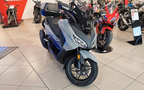 Gebrauchtmotorrad Honda Forza 350 - Bild 1