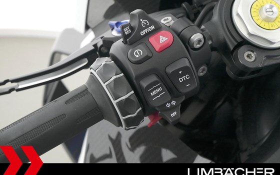 Gebrauchtmotorrad BMW M 1000 RR - Bild 24