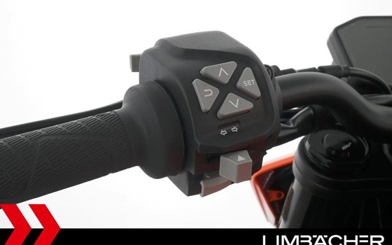 Gebrauchtmotorrad KTM 890 Duke - Bild 18