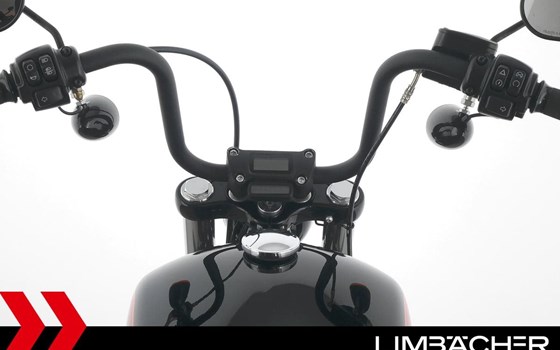 Gebrauchtmotorrad Harley-Davidson Softail Street Bob 114 FXBBS - Bild 13