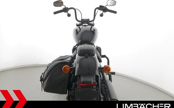 Gebrauchtmotorrad Harley-Davidson Softail Street Bob 114 FXBBS - Bild 18