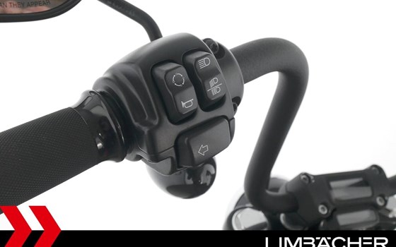 Gebrauchtmotorrad Harley-Davidson Softail Street Bob 114 FXBBS - Bild 21