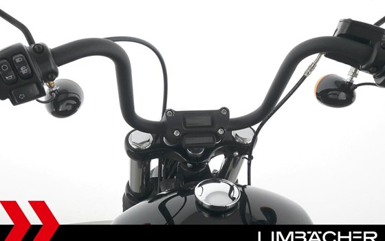 Gebrauchtmotorrad Harley-Davidson Softail Street Bob 114 FXBBS - Bild 23