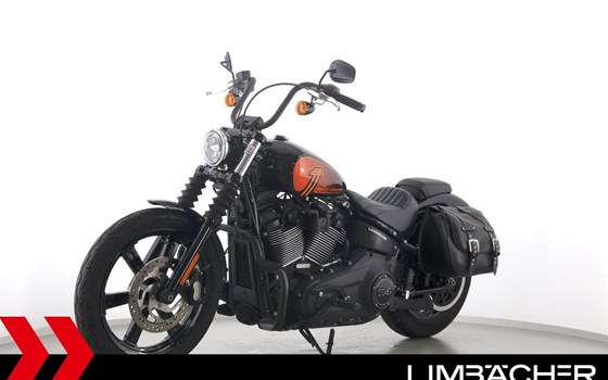 Gebrauchtmotorrad Harley-Davidson Softail Street Bob 114 FXBBS - Bild 4