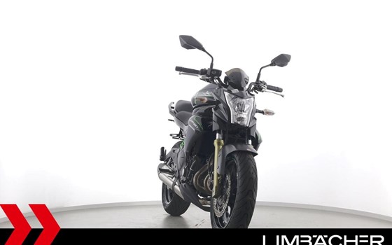 Gebrauchtmotorrad Kawasaki ER-6n - Bild 11