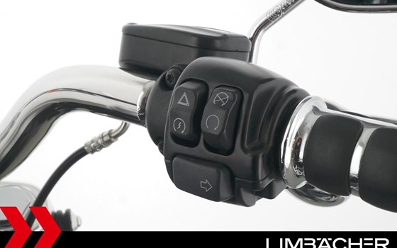 Gebrauchtmotorrad Harley-Davidson Softail Fat Boy 114 FLFBS - Bild 22