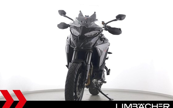 Gebrauchtmotorrad Ducati Multistrada V4 S - Bild 3