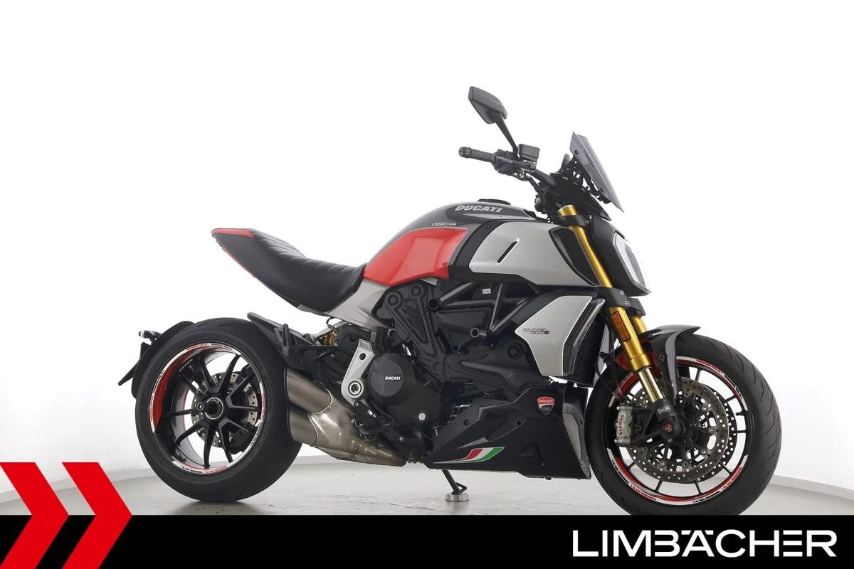 Ducati Diavel 1260 S - Viele Extras!