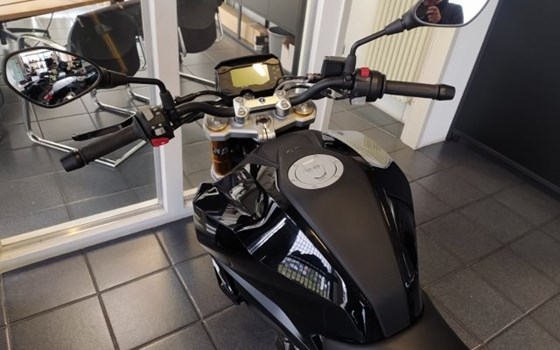 Gebrauchtmotorrad BMW G 310 R - Bild 2