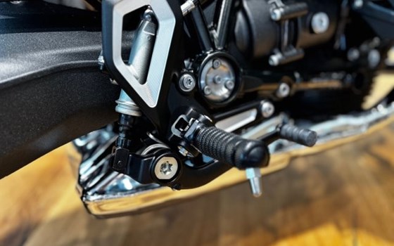 Gebrauchtmotorrad BMW R 12 nineT - Bild 8