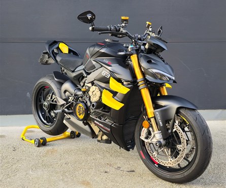 Gebrauchtmotorrad Ducati Streetfighter V4 S