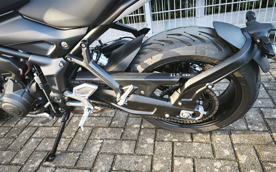 Gebrauchtmotorrad Triumph Trident 660 - Bild 9