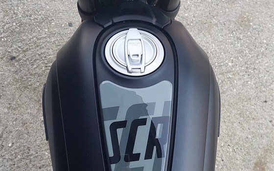 Gebrauchtmotorrad Ducati Scrambler Icon Dark - Bild 3