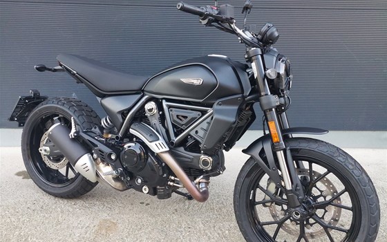 Gebrauchtmotorrad Ducati Scrambler Icon Dark - Bild 1