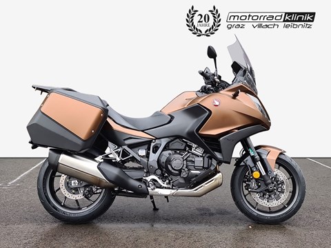 Honda NT1100 DCT