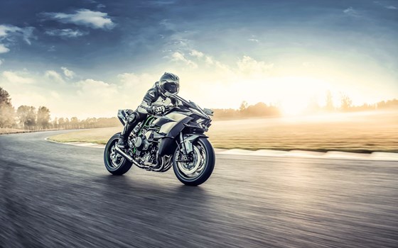 Neufahrzeug Kawasaki Ninja H2R - Bild 7