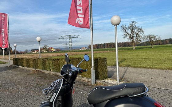 Gebrauchtmotorrad Vespa GTS 300 Super - Bild 4