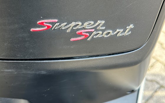 Gebrauchtmotorrad Vespa GTS 300 Super - Bild 6