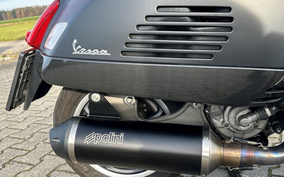 Gebrauchtmotorrad Vespa GTS 300 Super - Bild 8