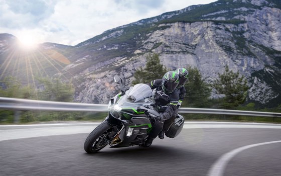 Neufahrzeug Kawasaki Ninja H2 SX SE - Bild 10