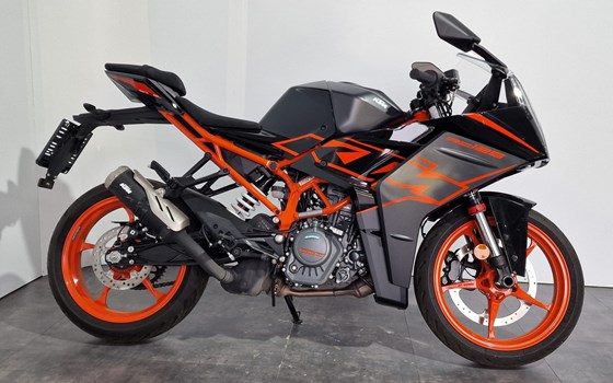 Gebrauchtmotorrad KTM RC 125 - Bild 3