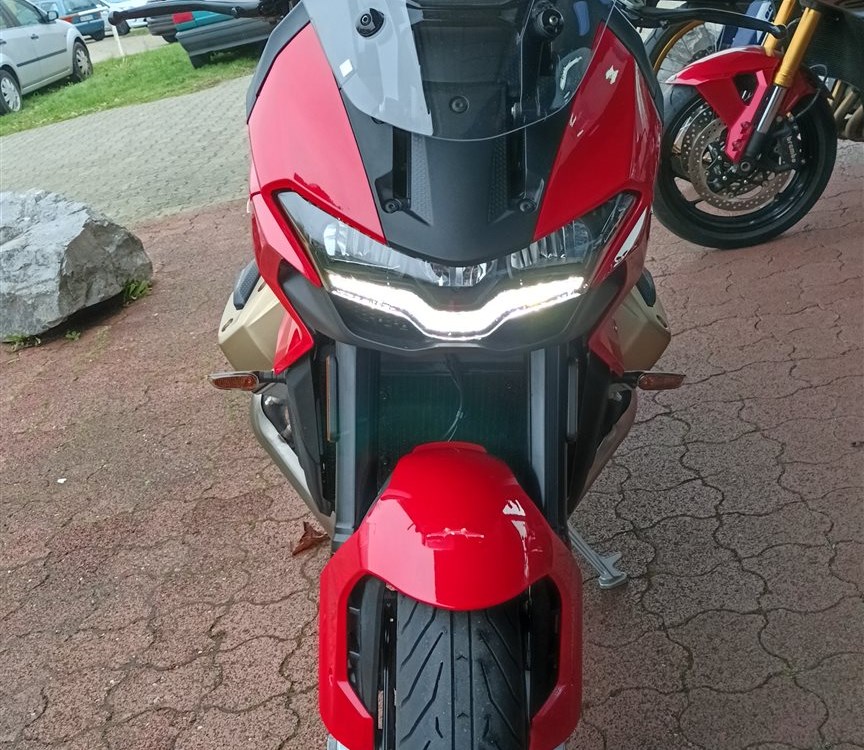 Angebot Moto Guzzi V100 Mandello