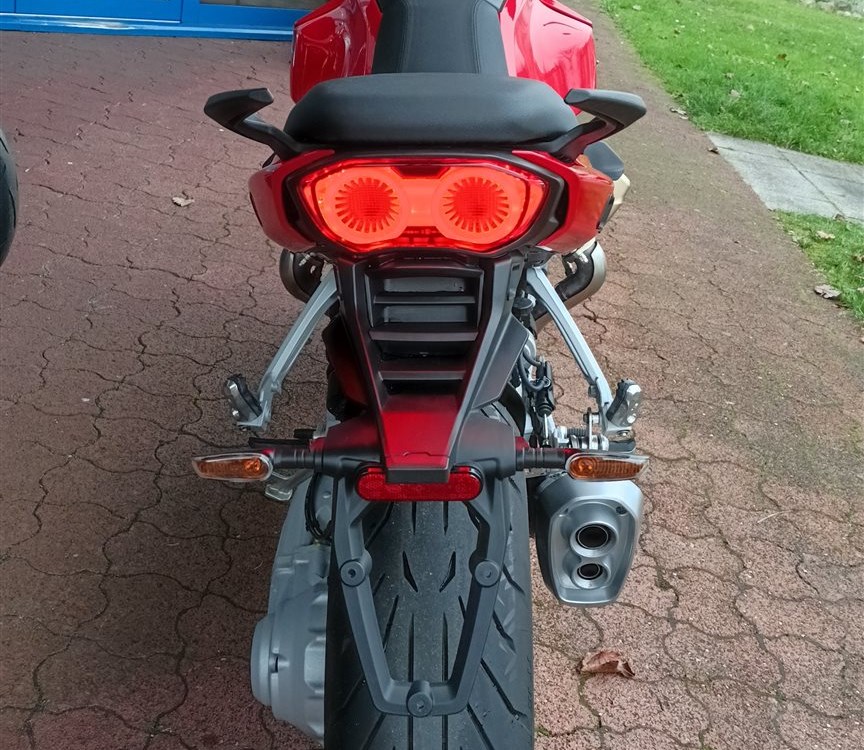 Angebot Moto Guzzi V100 Mandello