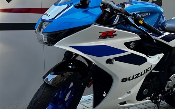Gebrauchtmotorrad Suzuki GSX-R125 - Bild 5