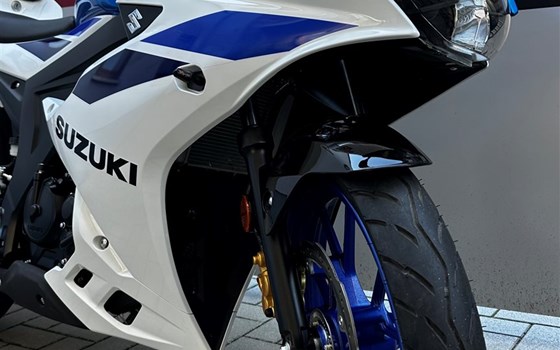 Gebrauchtmotorrad Suzuki GSX-R125 - Bild 6