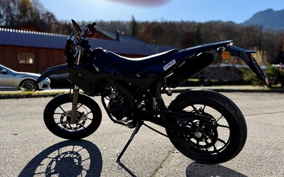 Gebrauchtmotorrad Rieju MRT 50 Europa - Bild 3