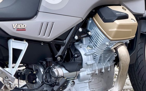 Gebrauchtmotorrad Moto Guzzi V100 Mandello Aviazione Navale - Bild 7