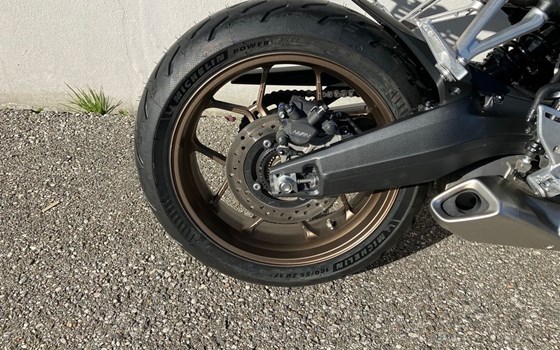 Gebrauchtmotorrad Honda CB650R - Bild 12