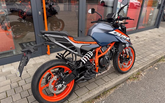 Gebrauchtmotorrad KTM 390 Duke - Bild 3
