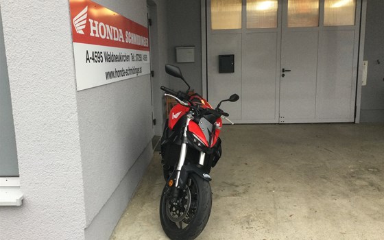 Gebrauchtmotorrad Honda CB1000 Hornet - Bild 8