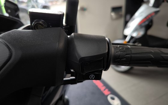 Neufahrzeug Kymco Sky Town 125i ABS - Bild 10