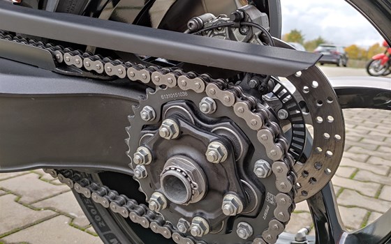 Gebrauchtmotorrad KTM 1390 Super Duke R EVO - Bild 11